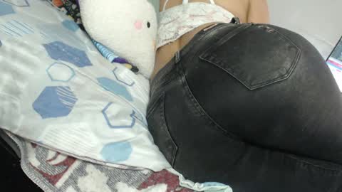 Snapshot of star710307 chatting on 01.22.25 Star online show from 01.22.25