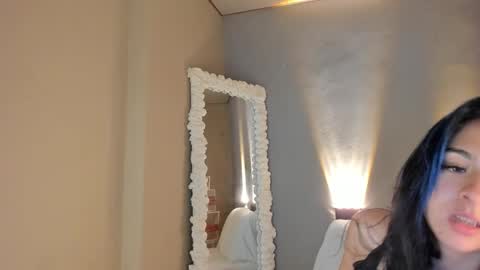 Snapshot of star_sub1 chatting on 01.11.25 star_sub1 online show from 01.11.25