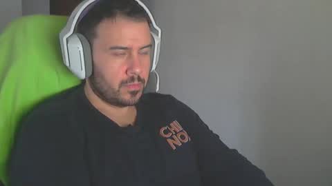 Snapshot of stark_86 chatting on 12.02.24 stark_86 online show from 12.02.24