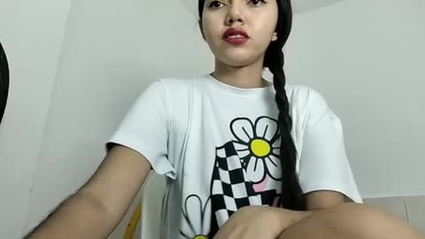 Snapshot of steffharris chatting on 02.10.25 stefany online show from 02.10.25