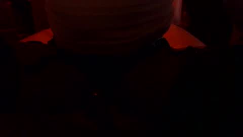 Snapshot of stevemarble chatting on 11.16.25 Sunny Star online show from 11.16.25