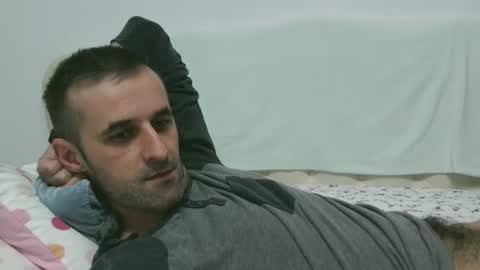 Snapshot of stevenpit chatting on 12.15.24 stevenpit online show from 12.15.24