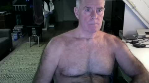 Snapshot of stevetwo chatting on 01.13.25 stevetwo online show from 01.13.25