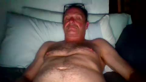 Snapshot of steviehard7 chatting on 09.16.25 steviehard7 online show from 09.16.25