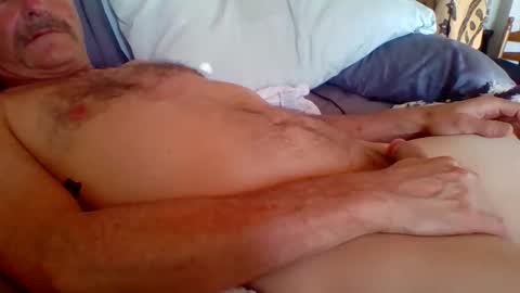 Snapshot of steviehard7 chatting on 09.24.25 steviehard7 online show from 09.24.25