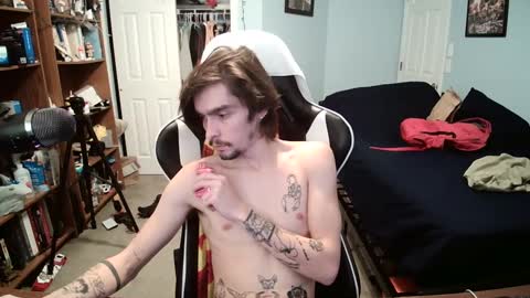 Snapshot of str8whiteboy21 chatting on 12.03.24 str8whiteboy21 online show from 12.03.24