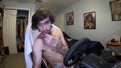 Snapshot of str8whiteboy21 chatting on 12.11.24 str8whiteboy21 online show from 12.11.24