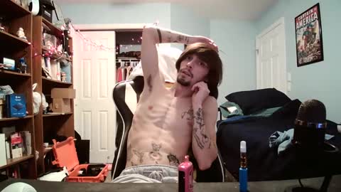 Snapshot of str8whiteboy21 chatting on 12.18.24 str8whiteboy21 online show from 12.18.24