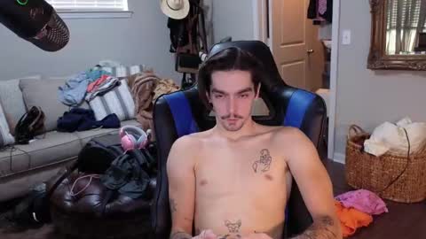 Snapshot of str8whiteboy21 chatting on 09.10.25 str8whiteboy21 online show from 09.10.25