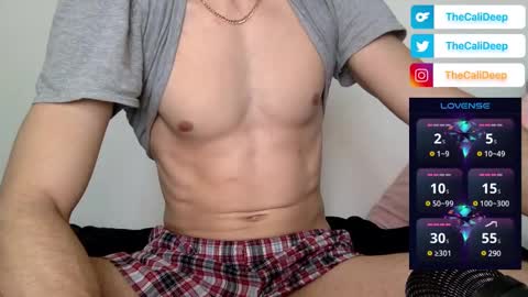 Snapshot of straightcalidick chatting on 02.08.25 Cali online show from 02.08.25