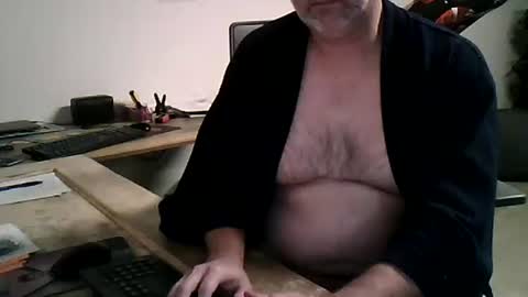 Snapshot of strokingdragon48 chatting on 12.13.24 strokingdragon48 online show from 12.13.24
