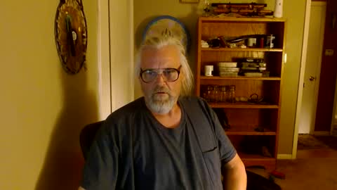 Snapshot of stroknpoker chatting on 09.12.25 stroknpoker online show from 09.12.25