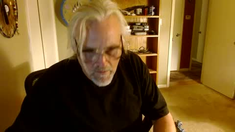 Snapshot of stroknpoker chatting on 09.15.25 stroknpoker online show from 09.15.25