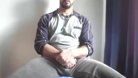 Snapshot of studdotcom chatting on 02.23.25 Ero online show from 02.23.25