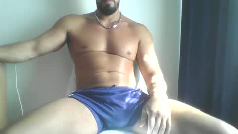 Snapshot of studdotcom chatting on 09.22.25 Ero online show from 09.22.25