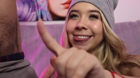 Snapshot of students_porn chatting on 12.22.24 students_porn online show from 12.22.24