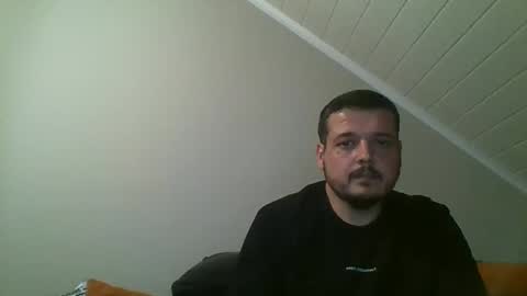 Snapshot of sub3100 chatting on 10.07.25 420Fun online show from 10.07.25