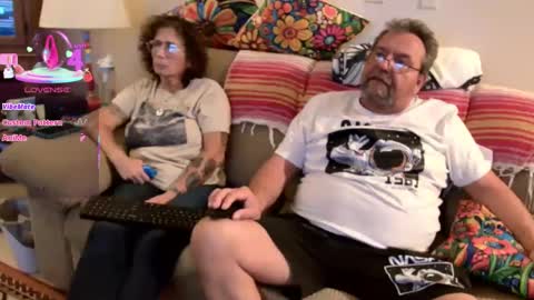 Snapshot of suenixon chatting on 10.02.25 suenixon online show from 10.02.25