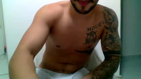 Snapshot of suetsemsay chatting on 10.24.25 suetsemsay online show from 10.24.25