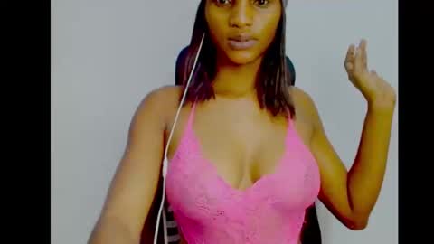 Snapshot of sugax_cuntwetxx chatting on 09.12.25 Ivy online show from 09.12.25