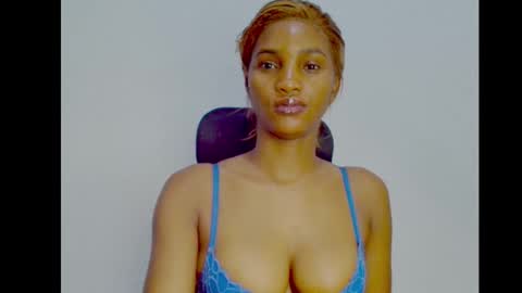 Snapshot of sugax_cuntwetxx chatting on 09.19.25 Ivy online show from 09.19.25