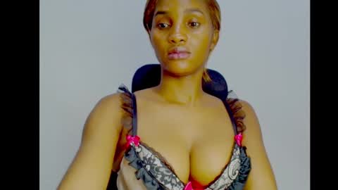 Snapshot of sugax_cuntwetxx chatting on 09.20.25 Ivy online show from 09.20.25