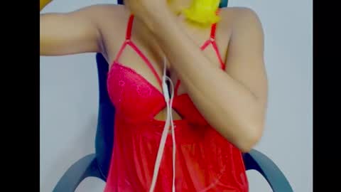 Snapshot of sugax_cuntwetxx chatting on 10.07.25 Ivy online show from 10.07.25