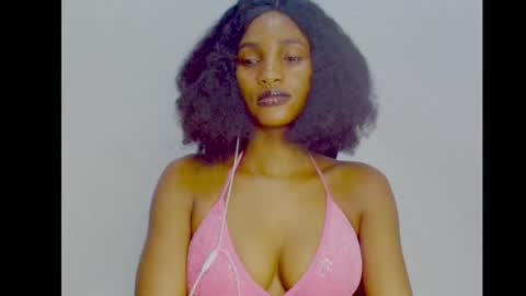 Snapshot of sugax_cuntwetxx chatting on 10.11.25 Ivy online show from 10.11.25