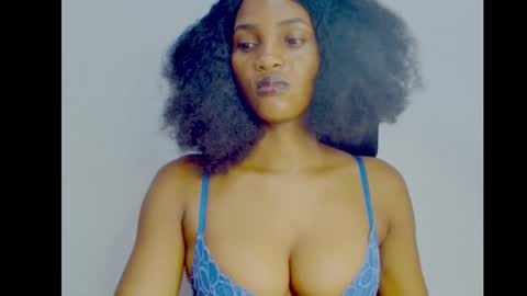 Snapshot of sugax_cuntwetxx chatting on 10.27.25 Ivy online show from 10.27.25