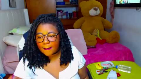 Snapshot of suggarbaby1 chatting on 12.17.24 Cami Back in 2 hours online show from 12.17.24