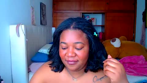 Snapshot of suggarbaby1 chatting on 09.14.25 Cami Back in 2 hours online show from 09.14.25