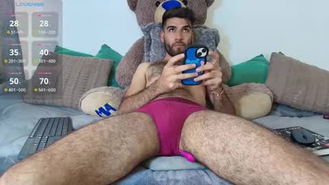 Snapshot of summer_romance chatting on 09.12.25 Andres-tattoos Derek Hairy online show from 09.12.25