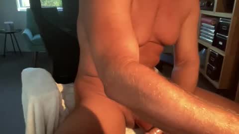 Snapshot of summerfun1975 chatting on 01.18.25 Summerfun online show from 01.18.25