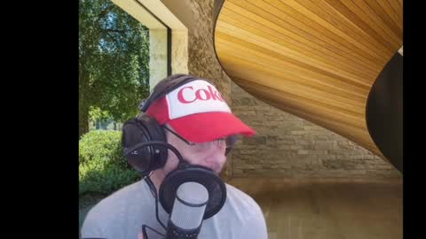 Snapshot of sunbeatshower chatting on 01.08.25 sunbeatshower online show from 01.08.25