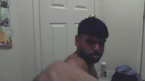 Snapshot of sundoog chatting on 02.16.25 Sundoog online show from 02.16.25