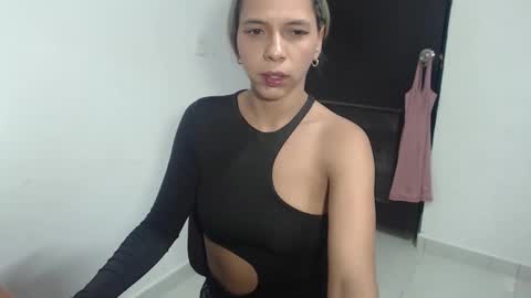 Snapshot of susanleroy chatting on 02.02.25 susanleroy online show from 02.02.25