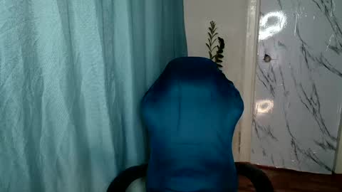 Snapshot of sweet__mooon chatting on 02.13.25 sweet__mooon online show from 02.13.25