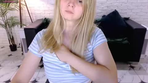 Emily online show from 10.04.25