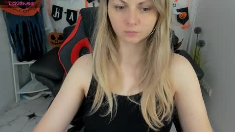 Emily online show from 10.16.25