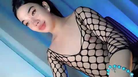 Snapshot of sweet_katrina69 chatting on 10.21.25 sweet_katrina69 online show from 10.21.25