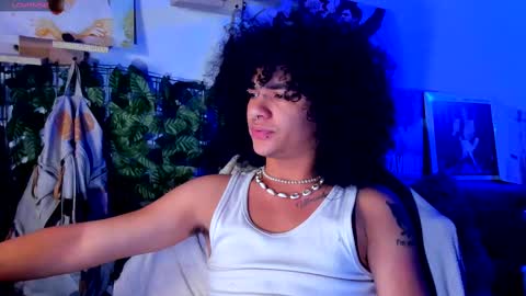 Snapshot of sweet_vond chatting on 03.06.25 Steven independent model online show from 03.06.25