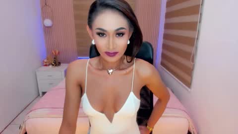 Snapshot of sweetasianlovemarie chatting on 10.02.25 BEA sweetgirl online show from 10.02.25