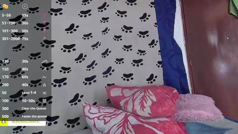 Snapshot of sweetc4meron chatting on 12.17.24 Cameron Alejandro online show from 12.17.24