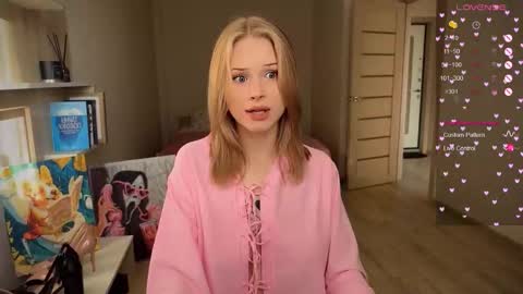 sweetie Lisa3 online show from 10.18.25