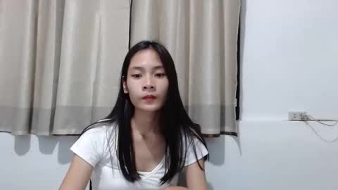 Snapshot of sweetsexygirl20 chatting on 12.06.24 Mia online show from 12.06.24