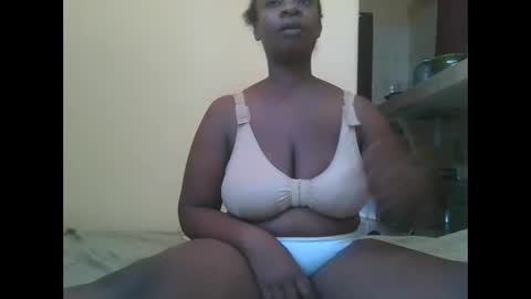 sweetyass25 online show from 10.02.25