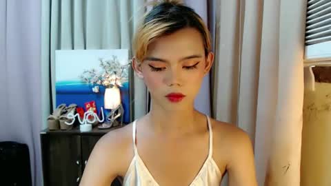 Snapshot of sweetytrannygirlxx chatting on 12.04.24 Megan online show from 12.04.24