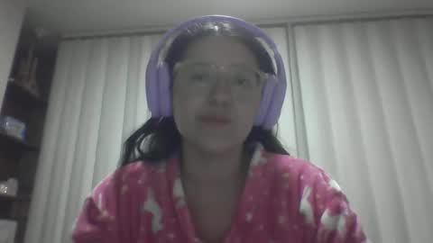 sweetyypeach online show from 03.05.25