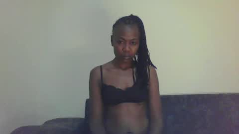 Snapshot of swtebony1 chatting on 01.29.25 ALICIA online show from 01.29.25