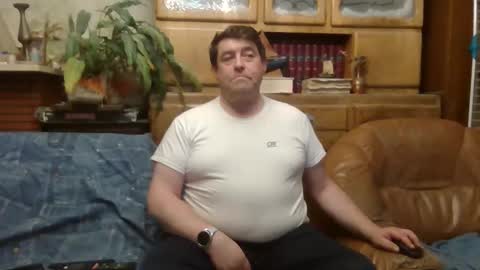 Snapshot of sympa_trique chatting on 09.21.25 sympa_trique online show from 09.21.25